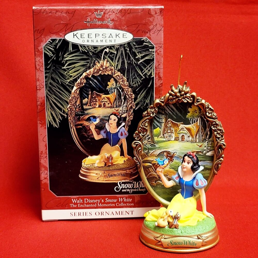 Hallmark Holiday Walt Disneys Snow White The Enchanted Memories Collection 1998